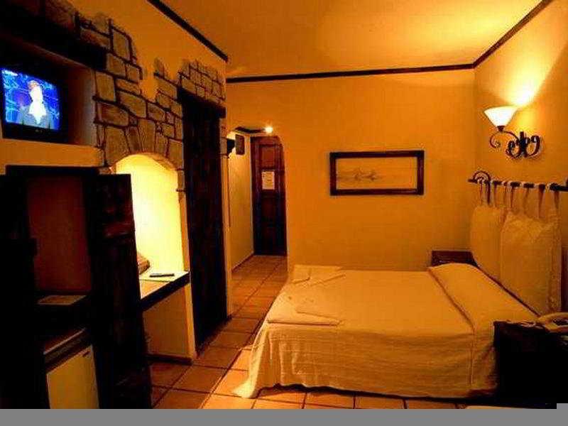 ฟลอรา โฮเต็ล Hotel Gumbet ภายนอก รูปภาพ