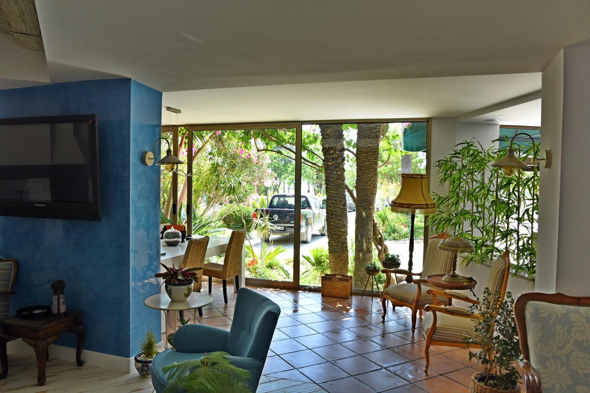 ฟลอรา โฮเต็ล Hotel Gumbet ภายนอก รูปภาพ